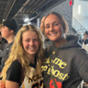 Meet your Posher, Lydia